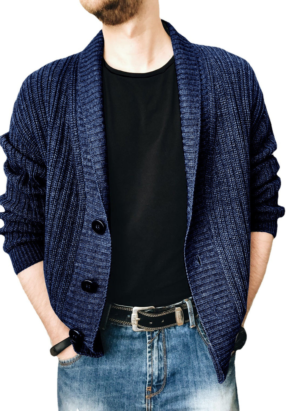 Herren Strickjacke mit tiefem Kragen Drune
