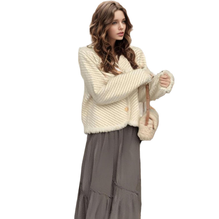 Damen Strickjacke mit dekorativen Knopfdetails und fransigem Design Drune