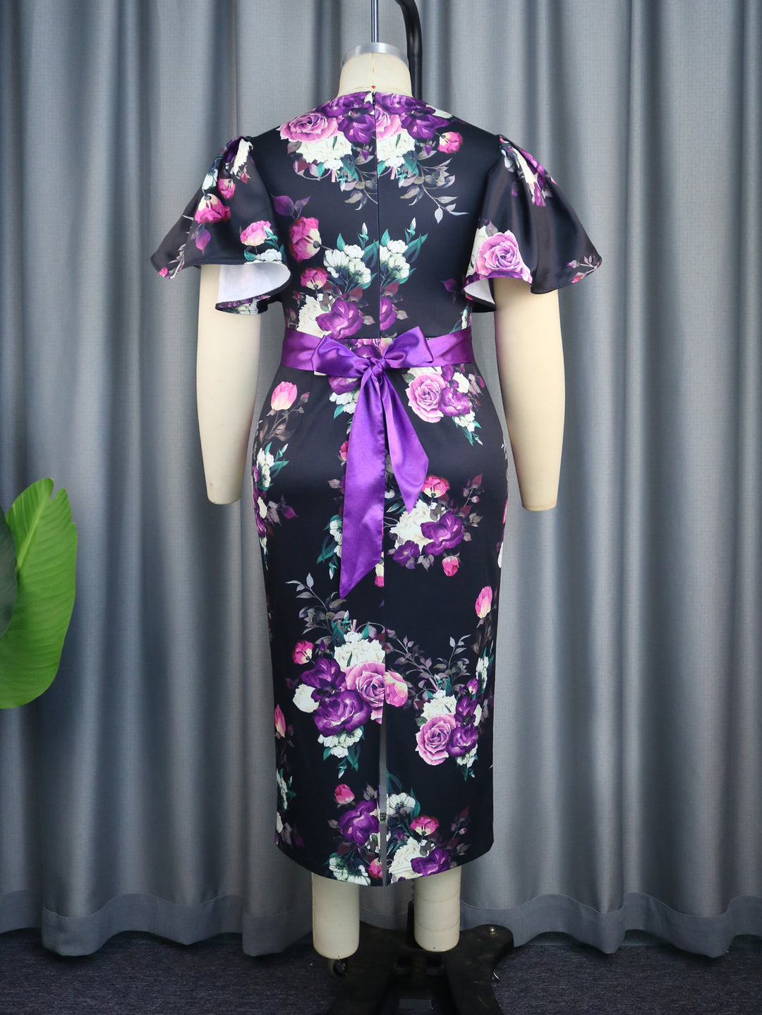 Damen Elegantes Kleid mit floralem Design und Taillengürtel Drune