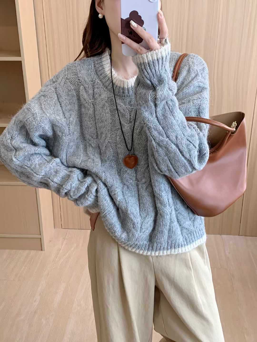 Damen Grob gestrickter Pullover mit Zopfmuster und Rundhalsausschnitt Drune