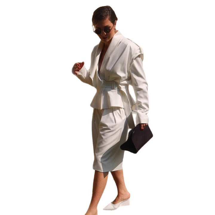 Damen elegantes Kleidungsensemble mit tailliertem Oberteil und weiten Hose Drune