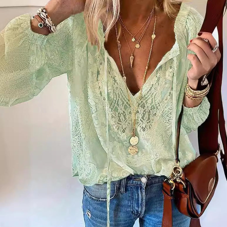 Damen Elegante und feminine Bluse mit V-Ausschnitt und Spitzenakzenten Drune