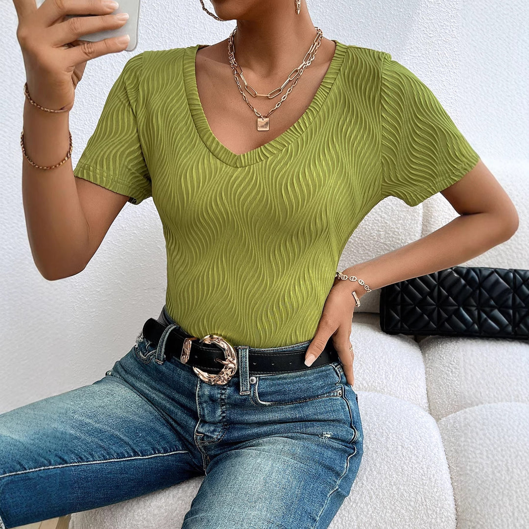 Damen V-Ausschnitt Kurzarmshirt mit feiner Rippstruktur Drune