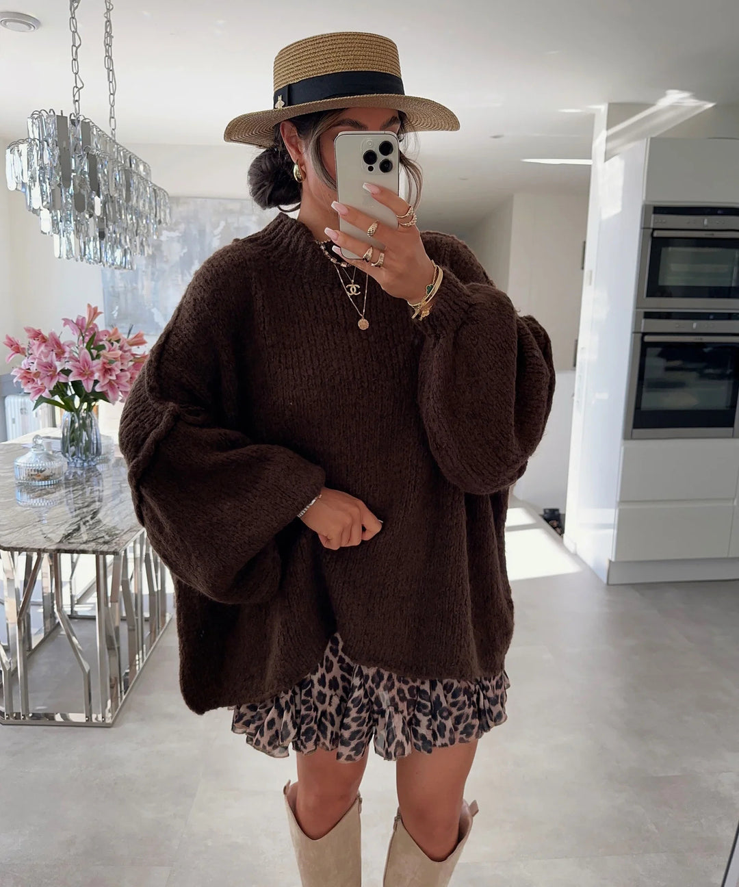 Damen lässiger Oversize Pullover mit hohen Ärmeln und unkonventionellem Schnitt Drune
