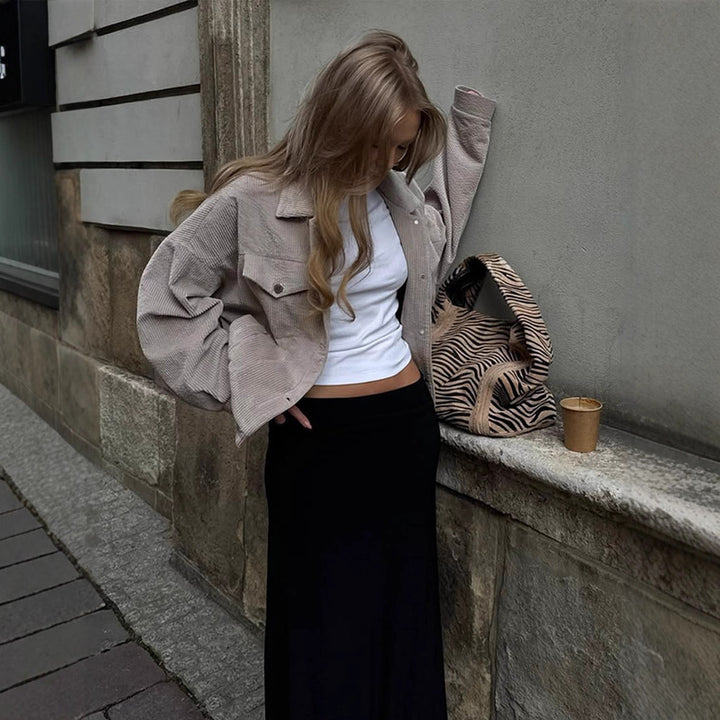 Damen Oversized Cordjacke mit praktischen Taschen und dezentem Streifenmuster Drune