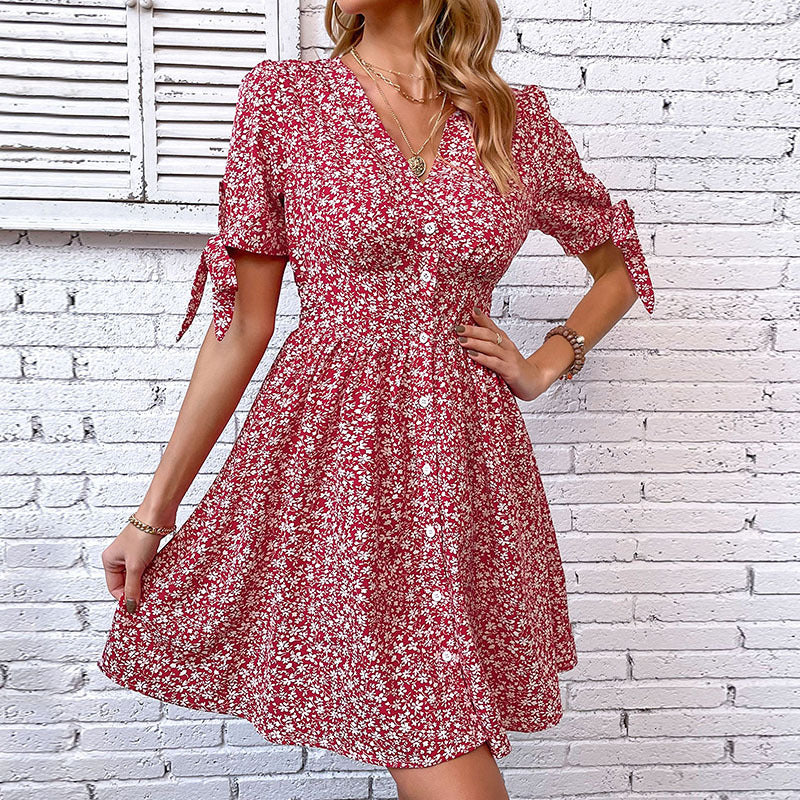 Damen Sommerkleid mit Blumenmuster und verspielten Rüschendetails Drune