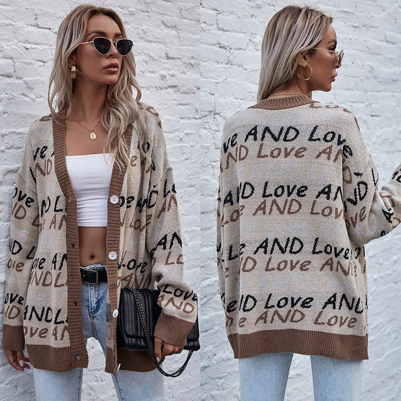 Damen Strickjacke mit modischem Schriftzug und lässigem Schnitt Drune
