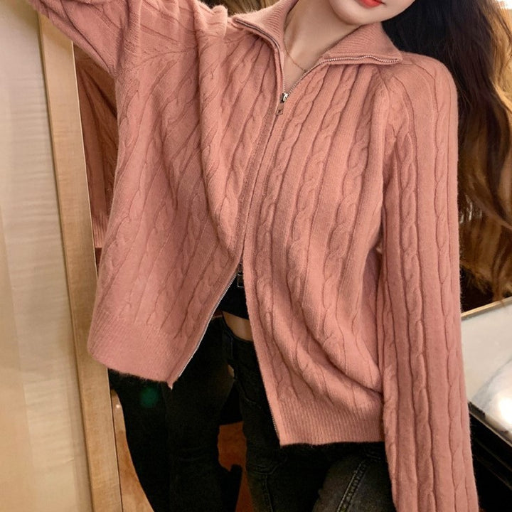 Damen Grobstrickjacke mit hohem Kragen und asymmetrischem Schnitt Drune