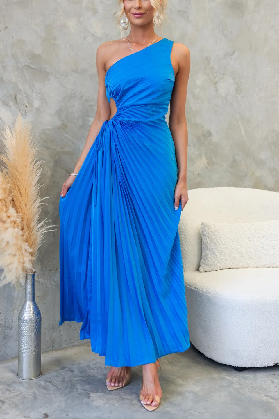 Damen Maxikleid mit Raffiniertem Faltenwurf und Asymmetrischem Design Drune