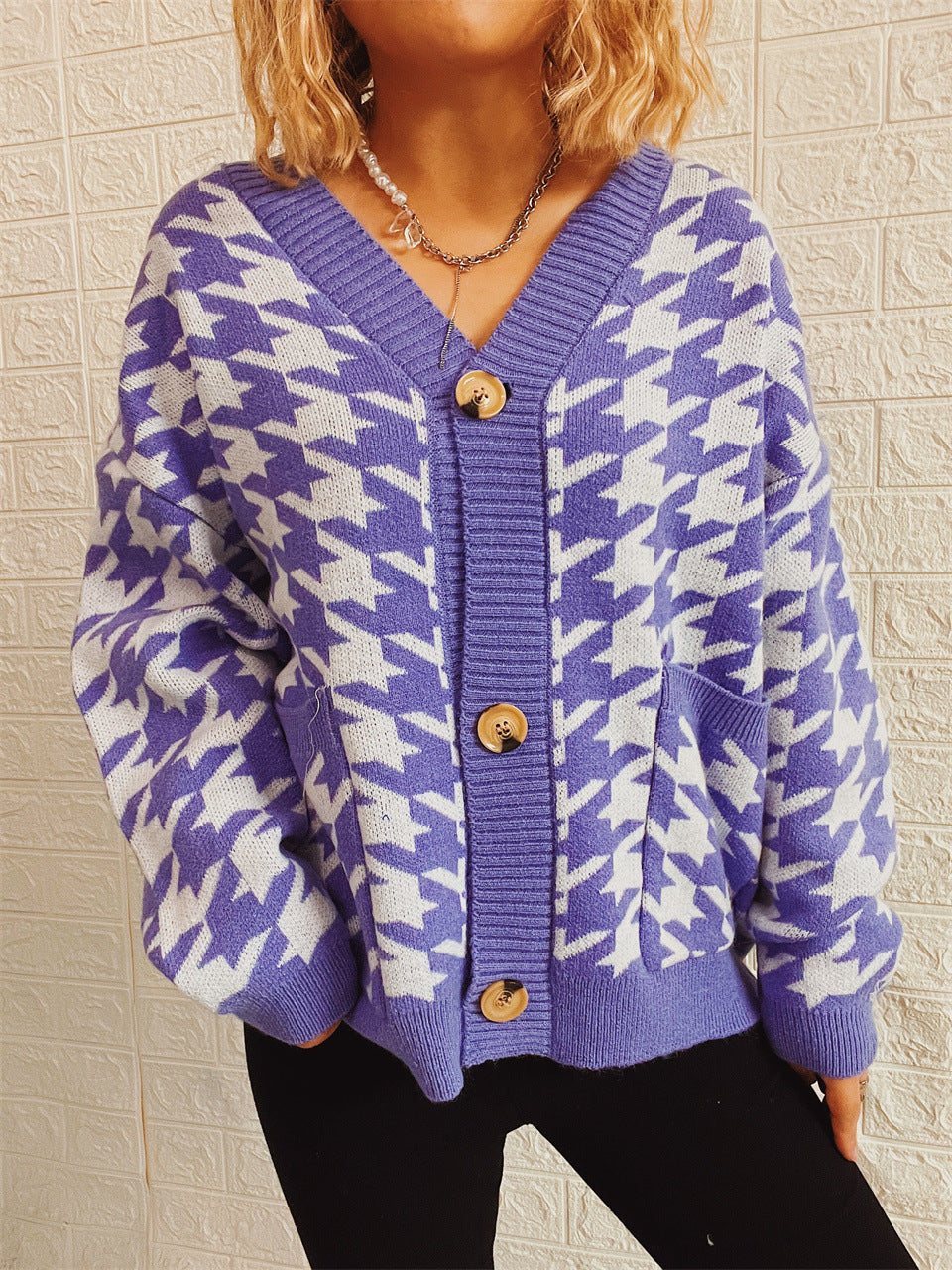 Damen lässige Strickjacke mit modernem Hundezahlenmuster Drune