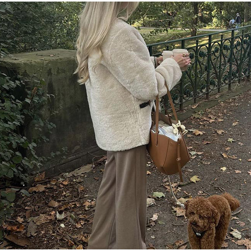 Damen kuschelige Teddy-Jacke mit hochwertiger Lederverarbeitung Drune