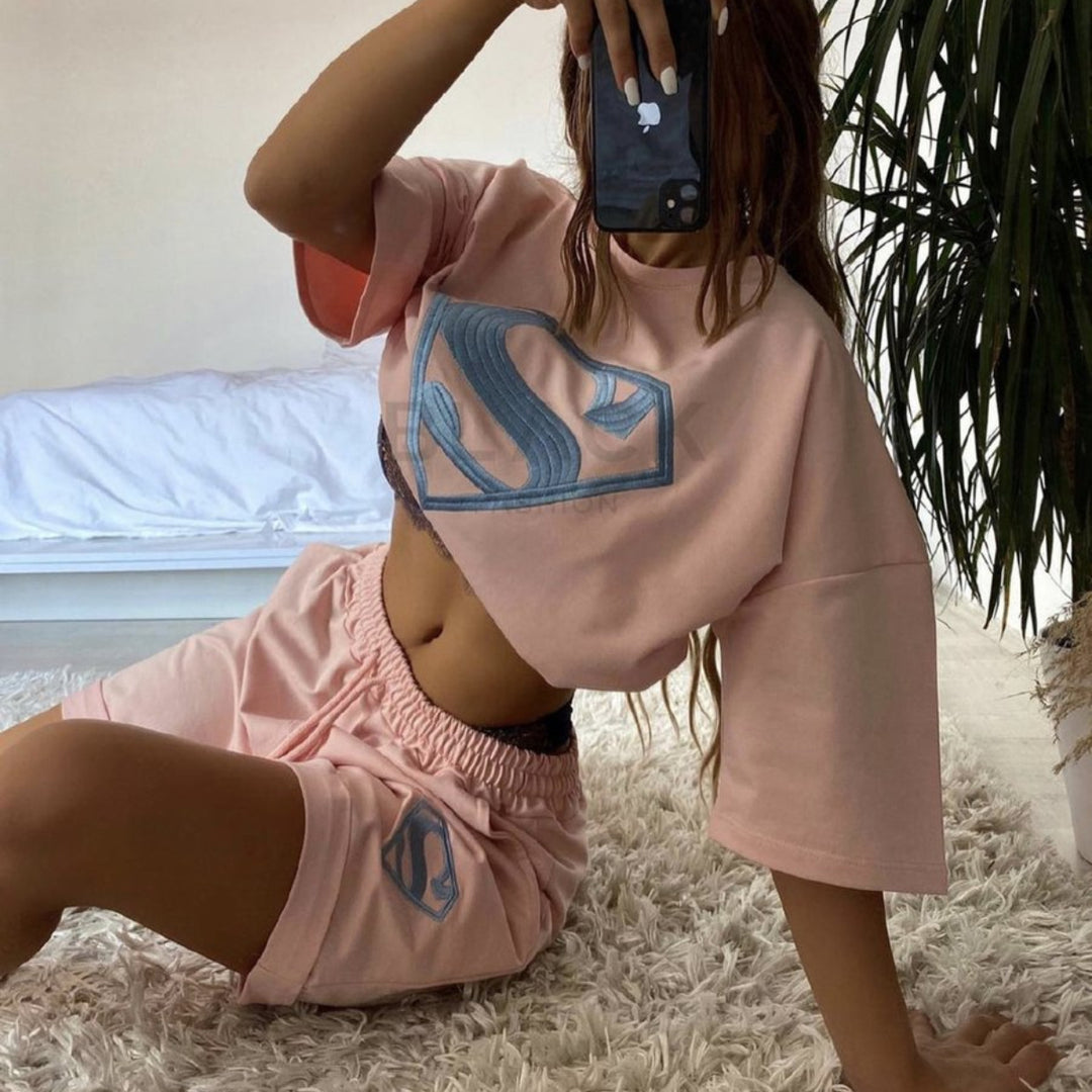 Damen sportliches Kurzarm-Shirt und Shorts-Set mit exklusivem Logo-Design Drune
