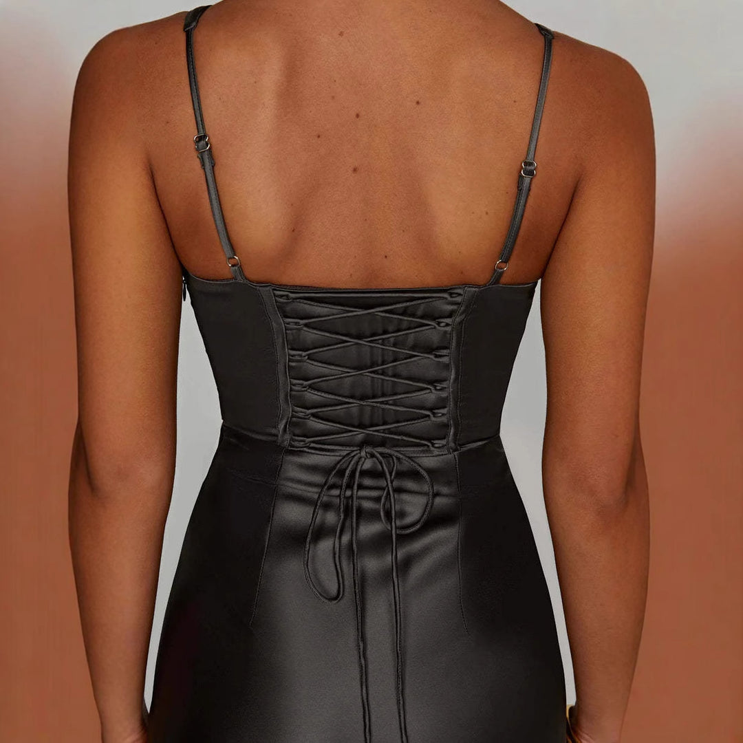 Damen Elegantes Abendkleid mit tailliertem Oberteil und schmalen Trägern Drune
