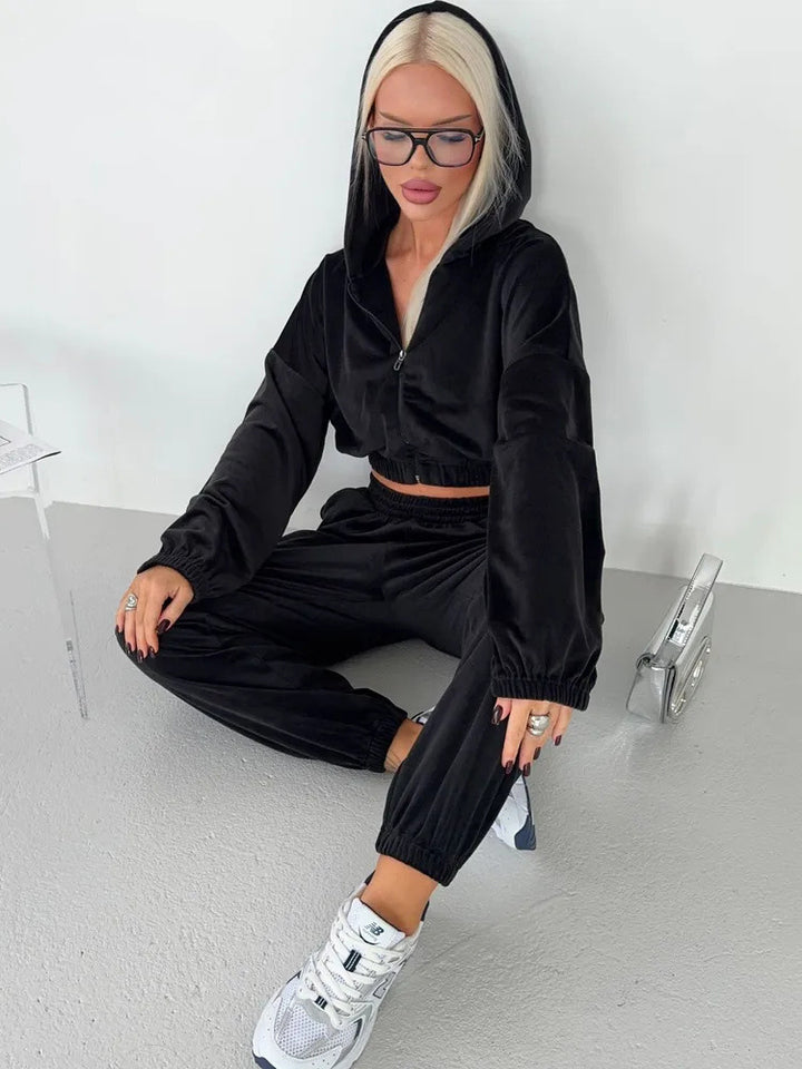 Damen Velours Freizeit-Set mit weichem Hoodie und bequemen Jogginghosen Drune