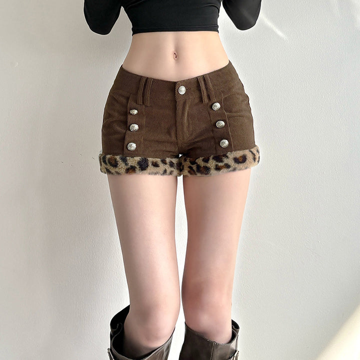 Damen Shorts mit eleganten Knopfdetails und trendigem Leopardenbesatz Drune