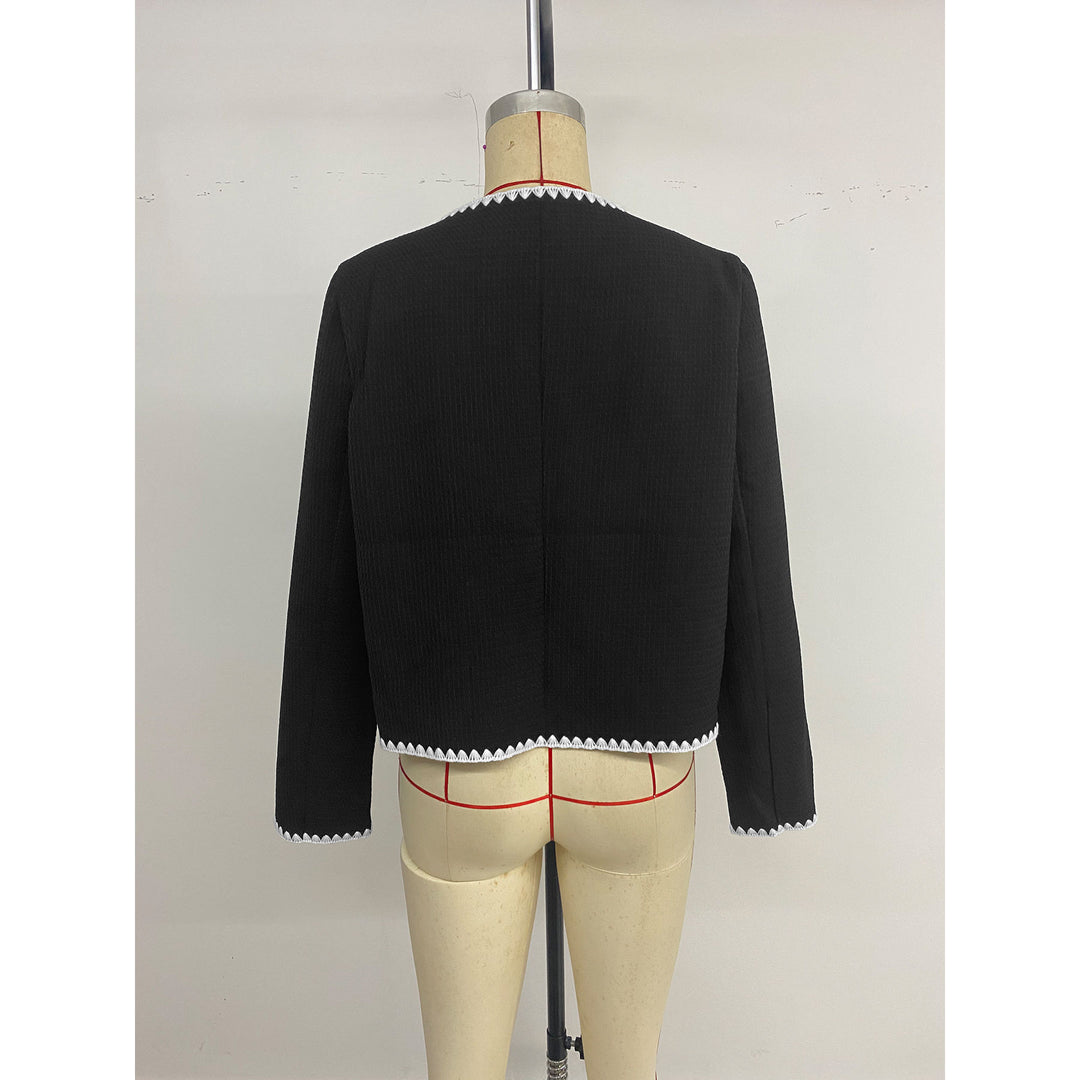 Damen elegante kurzärmelige Blazerjacke mit kontrastierenden Paspelverzierungen und Taschen Drune