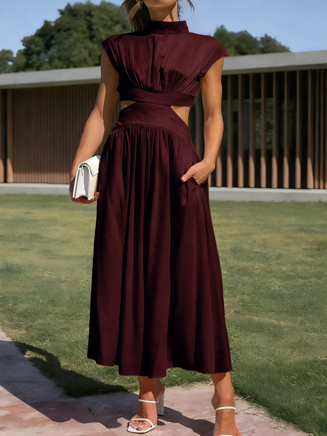 Damen Maxikleid mit elegantem Wickeldesign und raffiniertem Cut-Out Drune