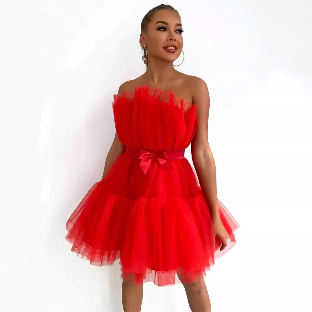 Damen Tüllkleid mit asymmetrischem Design und voluminösen Rüschen Drune
