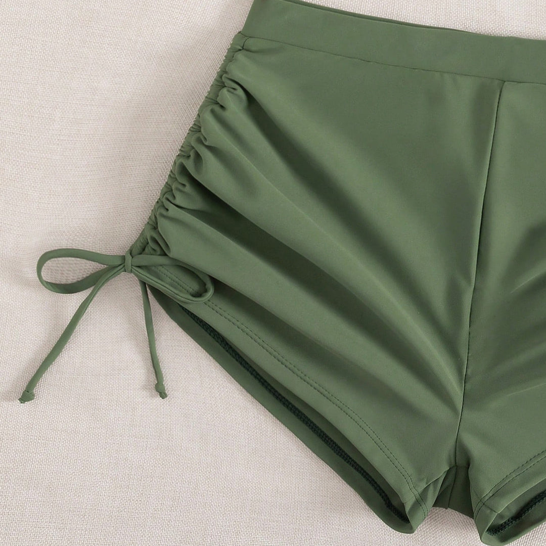 Damen Sportlicher Bikini mit gerafften Shorts Drune