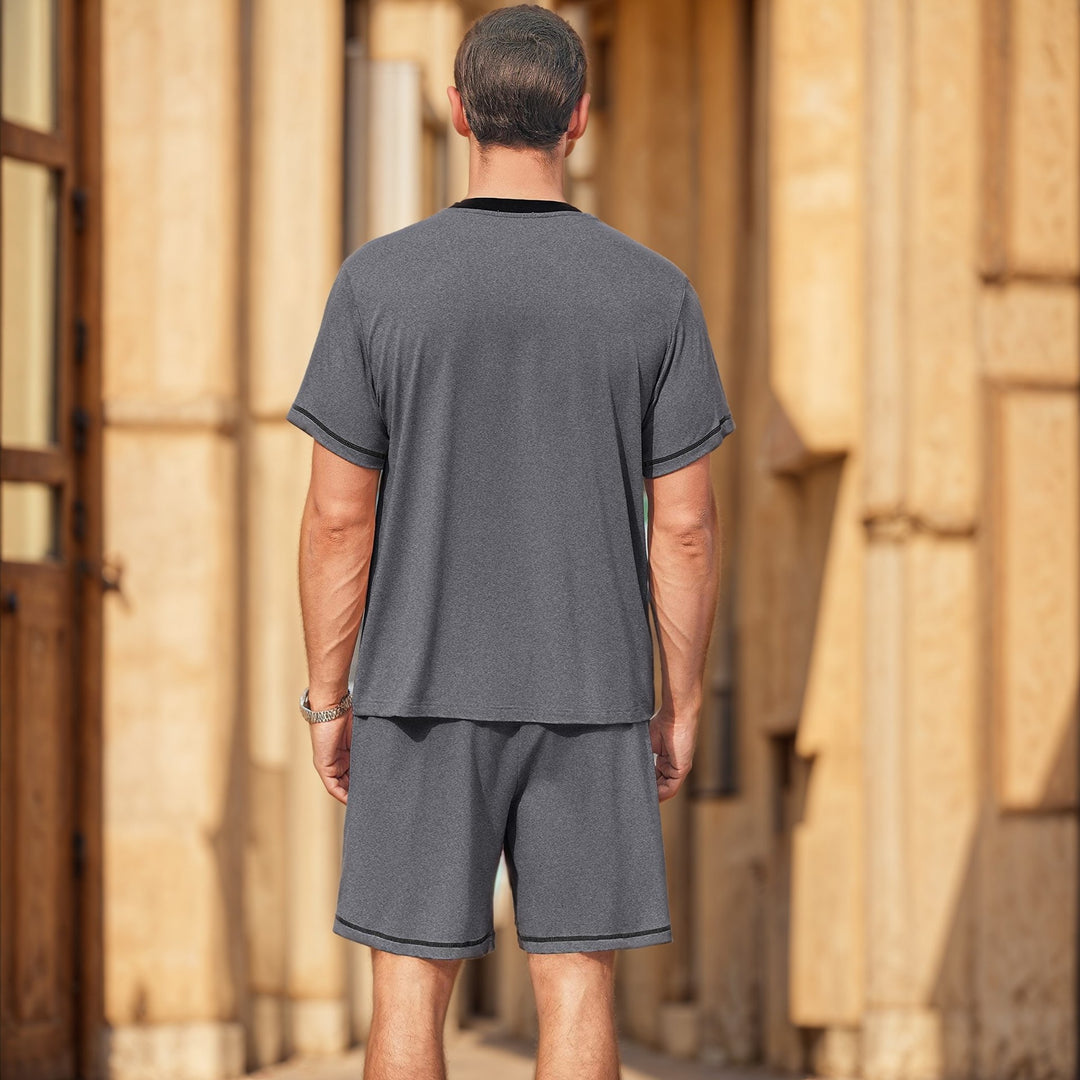 Herren lässiges Freizeit-Set aus atmungsaktivem Material mit modernem V-Ausschnitt Drune