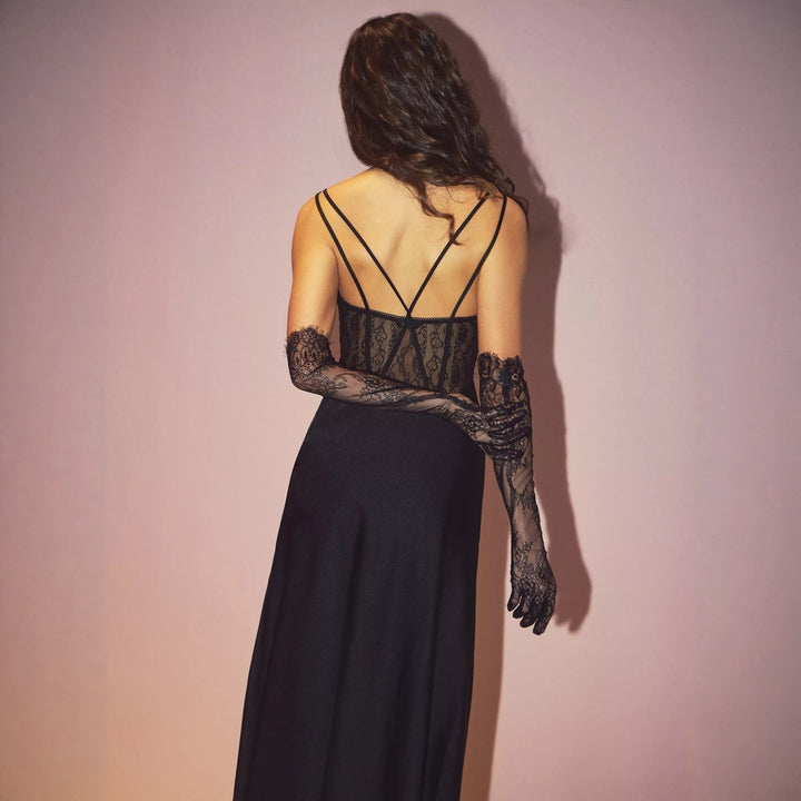 Damen Abendkleid mit transparentem Spitzenoberteil und elegantem Schnitt Drune