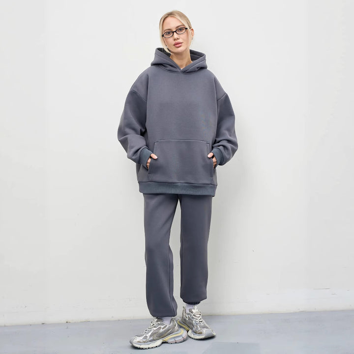 Damen oversized Hoodie und entspannte Sweatpants Drune
