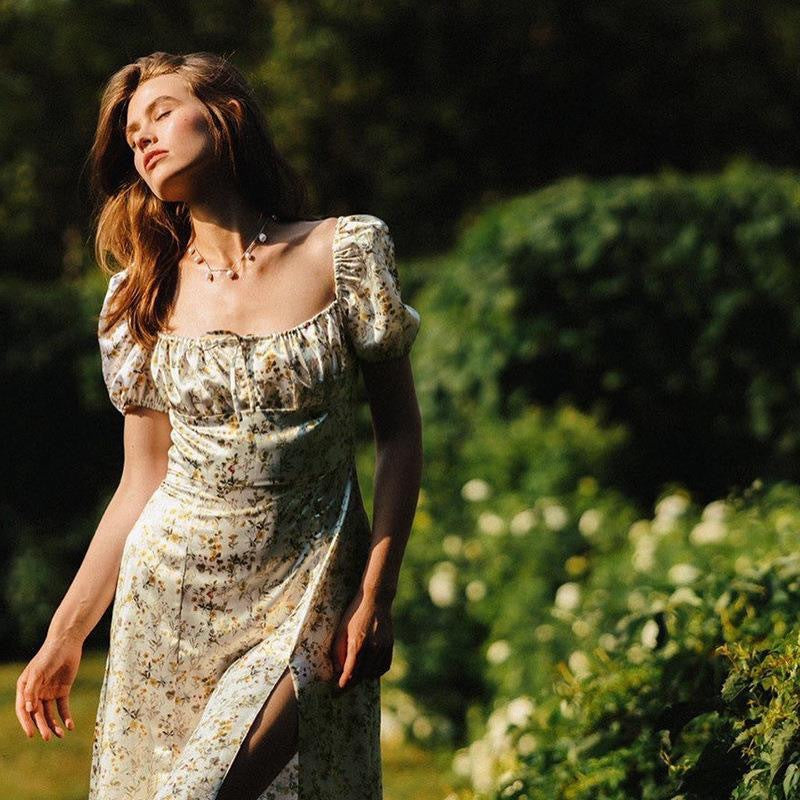 Damen Sommerliches Maxikleid mit floralen Mustern und tiefem Schlitz Drune