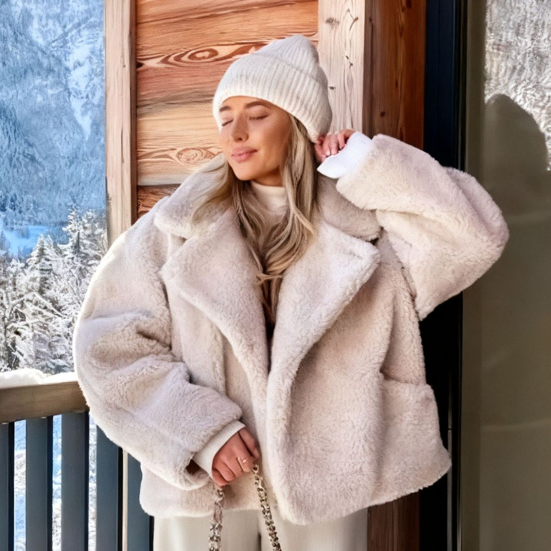 Damen nan kurzes Teddy-Fleece Blouson mit Reverskragen, wattiertem Innenfutter und Eingrifftaschen Drune