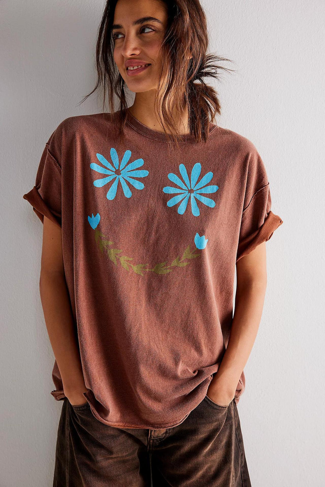 Damen lässiges T-Shirt mit floralem Smiley-Druck und Oversized-Schnitt Drune