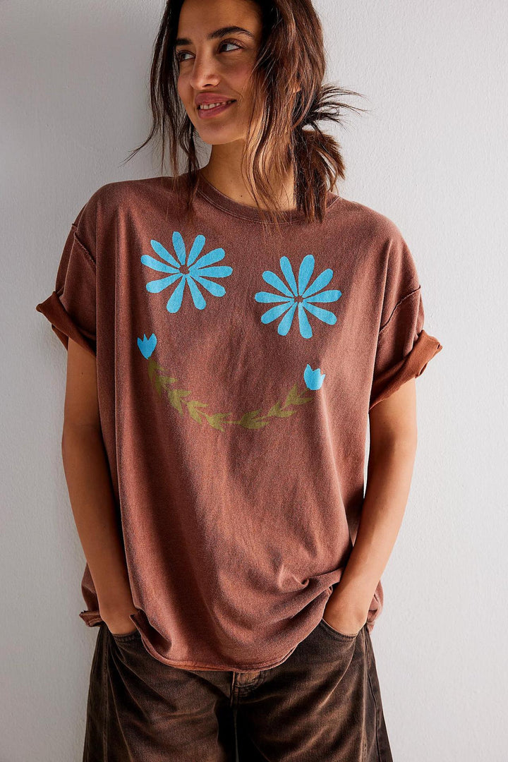 Damen lässiges T-Shirt mit floralem Smiley-Druck und Oversized-Schnitt Drune