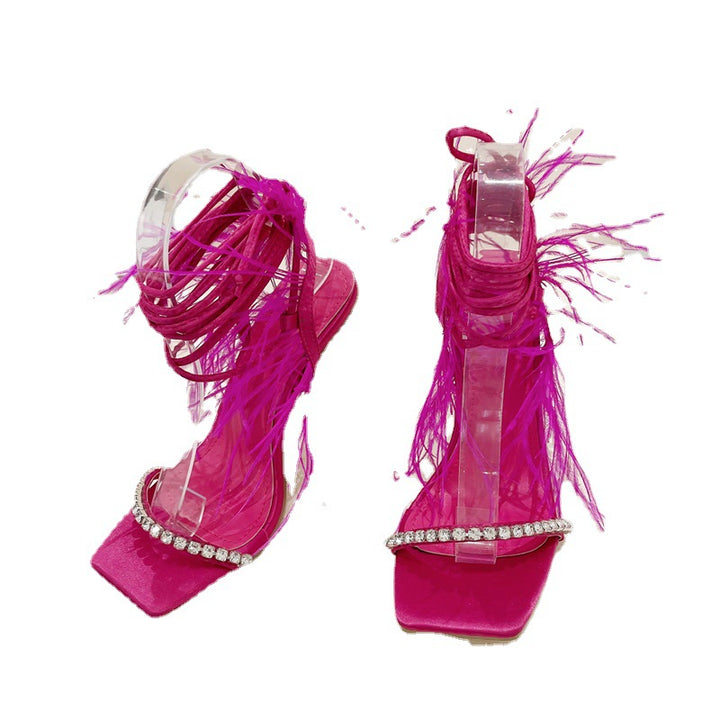 Damen Transparente High Heel Sandalen mit verzierenden Federn und funkelnden Strassdetail Drune