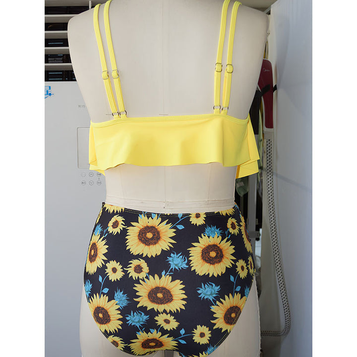 Damen Einteiler Badeanzug mit fließendem Oberteil und aufwendig floralem Design Drune