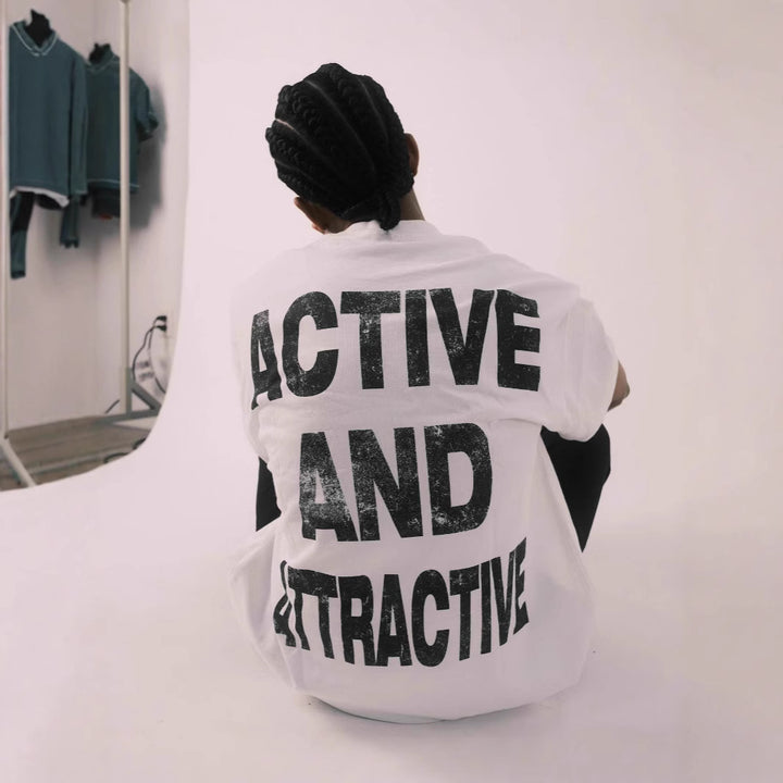 Damen Oversized T-Shirt mit dynamischem Sportmotiv Drune