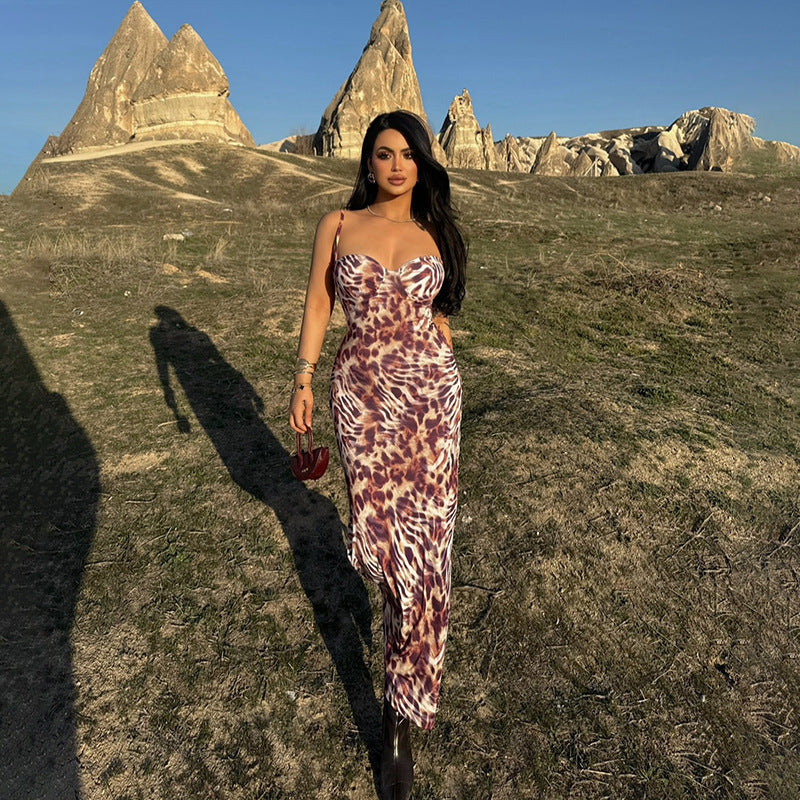 Damen Lange Leoprint-Maxi-Kleid mit trägerlosem Design und figurbetontem Schnitt Drune
