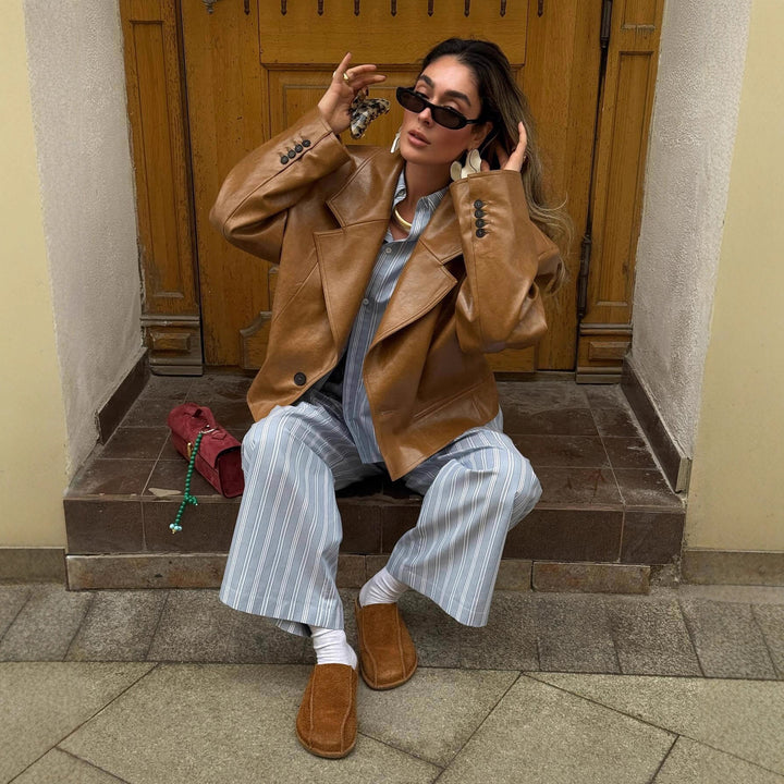 Damen Kunstlederjacke im oversized Stil mit strukturierten Details Drune