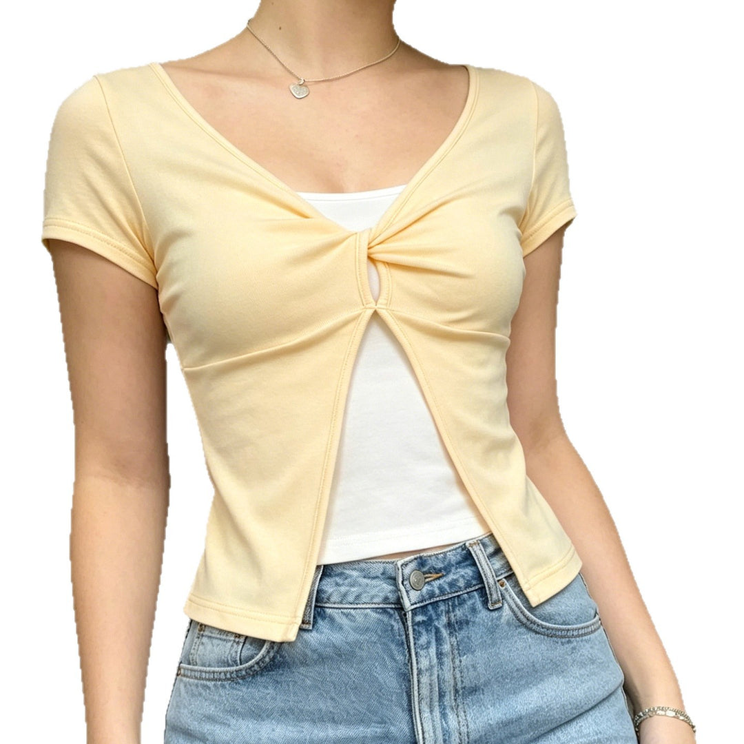 Damen Süßes kurzes T-Shirt mit Knoten-Design und Cut-out-Details Drune