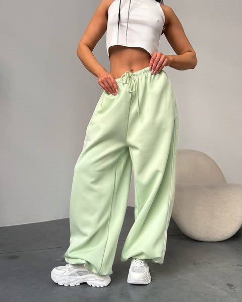 Damen Weite Sporthose mit elastischem Bund Drune