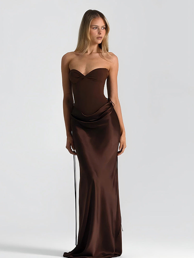 Damen Maxikleid mit elegantem Schnitt und raffinierten Drapierungen Drune