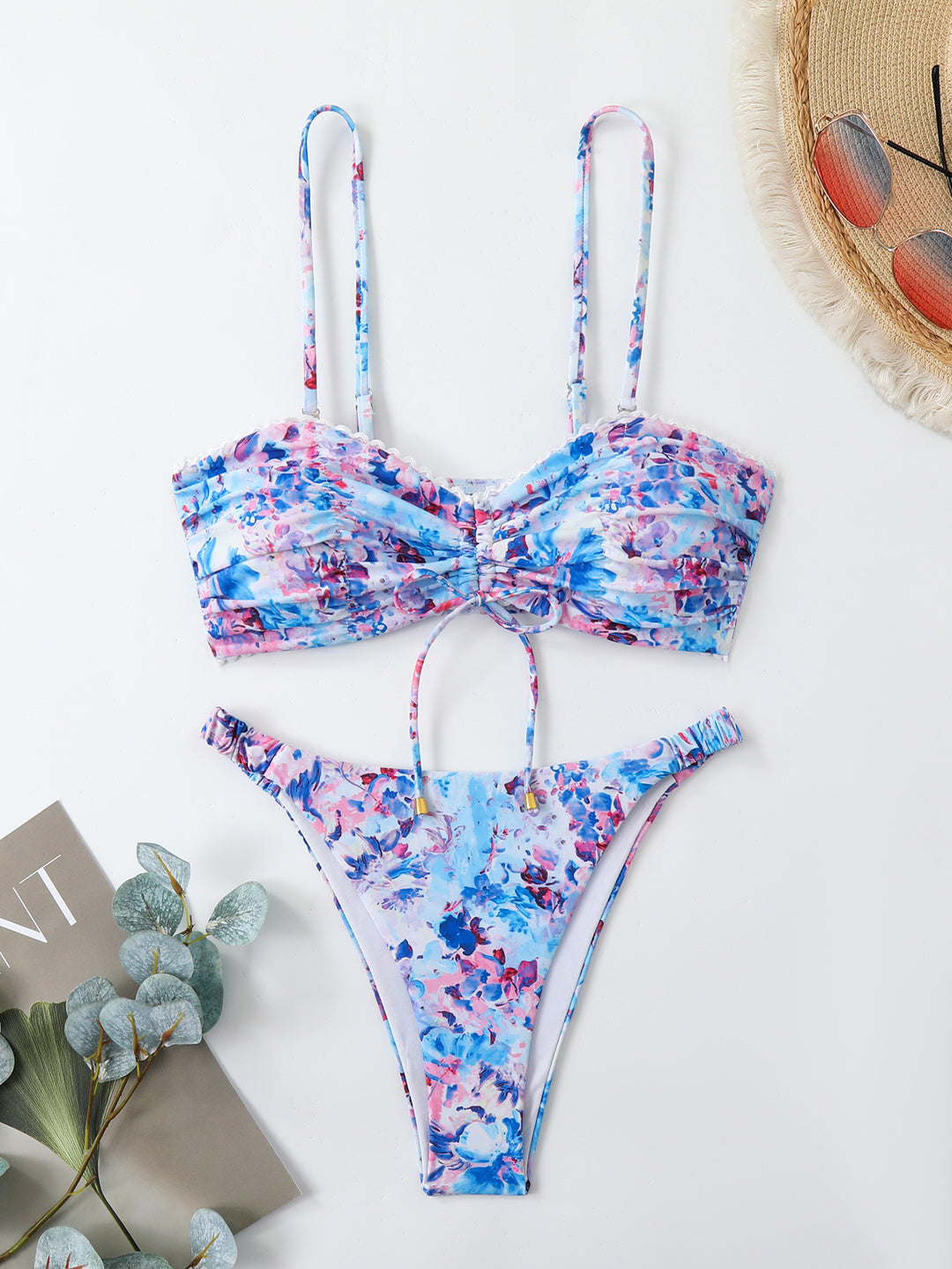 Damen Bikini-Set mit gerafftem Oberteil und hoch taillierten Hosen Drune
