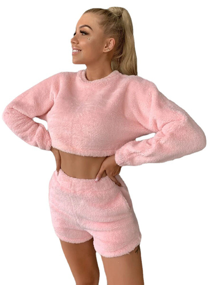 Damen Flauschiges Freizeit-Set mit cropped Oberteil Drune