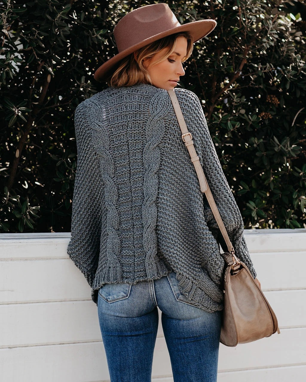 Damen Grobstrickjacke mit offenen Taschen und lässigem Schnitt Drune