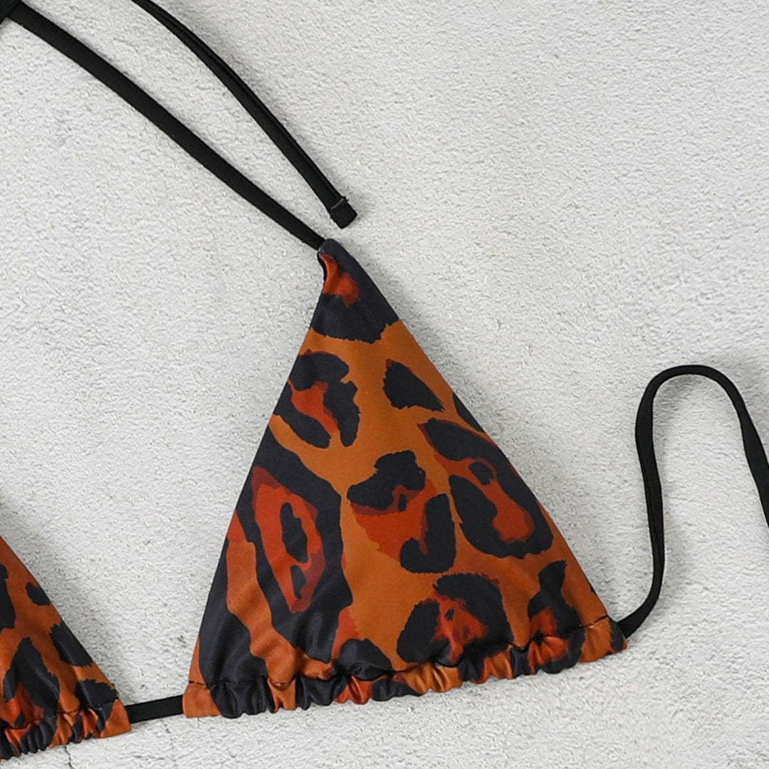 Damen Triangel-Bikini mit hochgeschnittenem Unterteil und animalischem Muster Drune