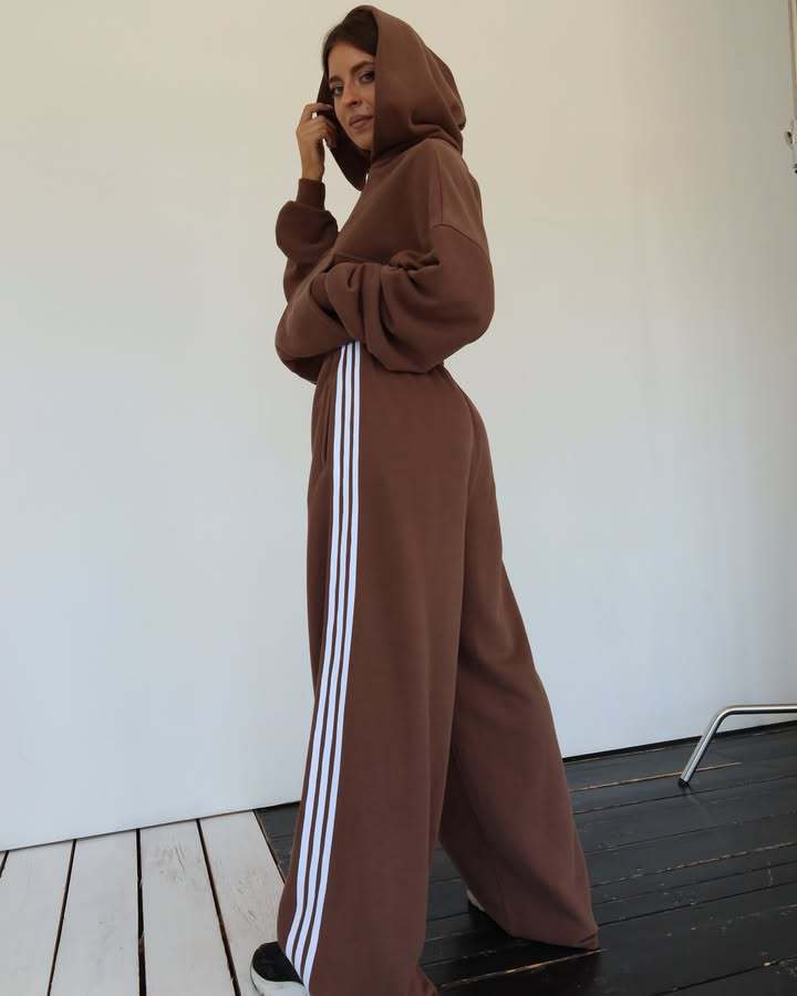 Damen Sportliches Lounge-Set mit cropped Hoodie und weitem Schnitt Drune