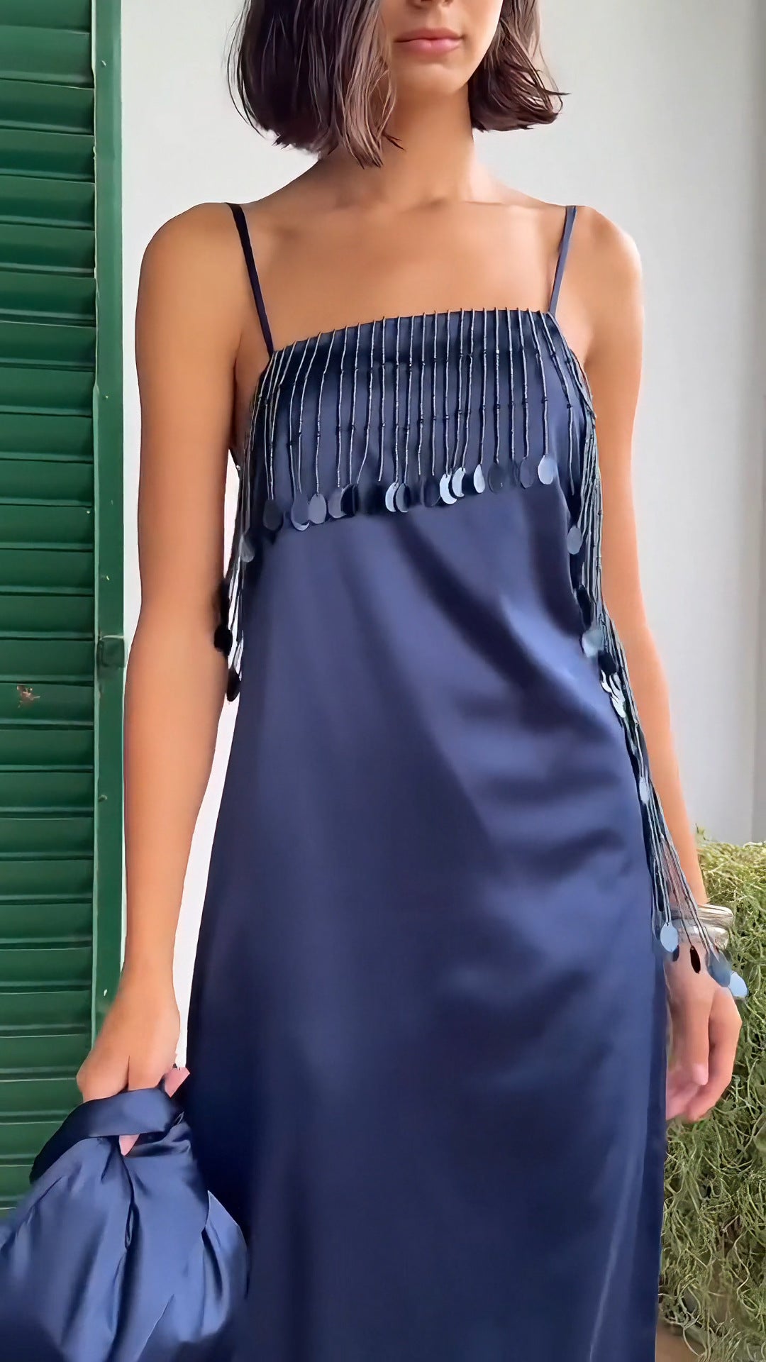 Damen Maxikleid mit schimmernden Pailletten und tranchierendem Saum Drune
