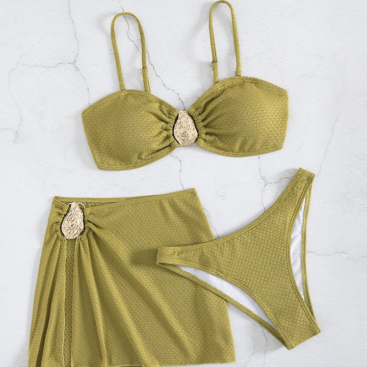 Damen Bikini-Set mit schimmerndem Stoff und eleganter Raffung Drune