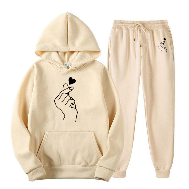 Damen Jogginganzug mit kreativem Herzmotiv und bequemer Passform Drune