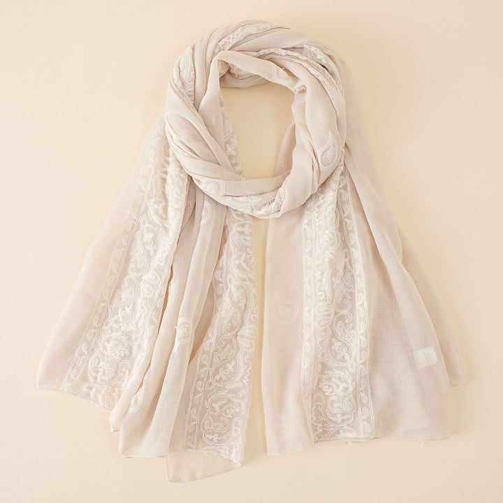 Damen eleganter Schal aus hochwertigem Chiffon mit filigraner Stickerei Drune