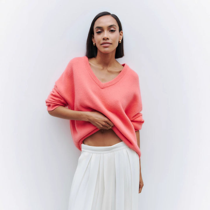 Damen Viskose-Pullover mit tiefem V-Ausschnitt und breiten Bündchen Drune