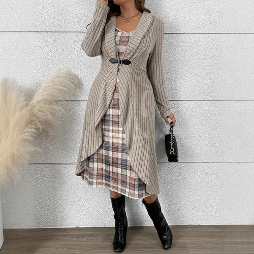 Damen Strickjacke mit asymmetrischem Schnitt und dekorativem Gürtel Drune