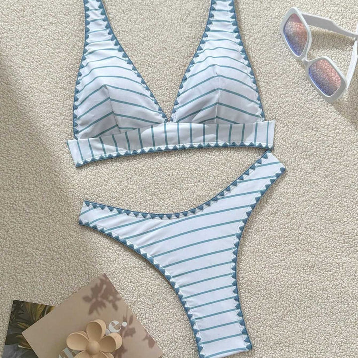 Damen Triangel-Bikini mit elegantem Rüschendetail Drune